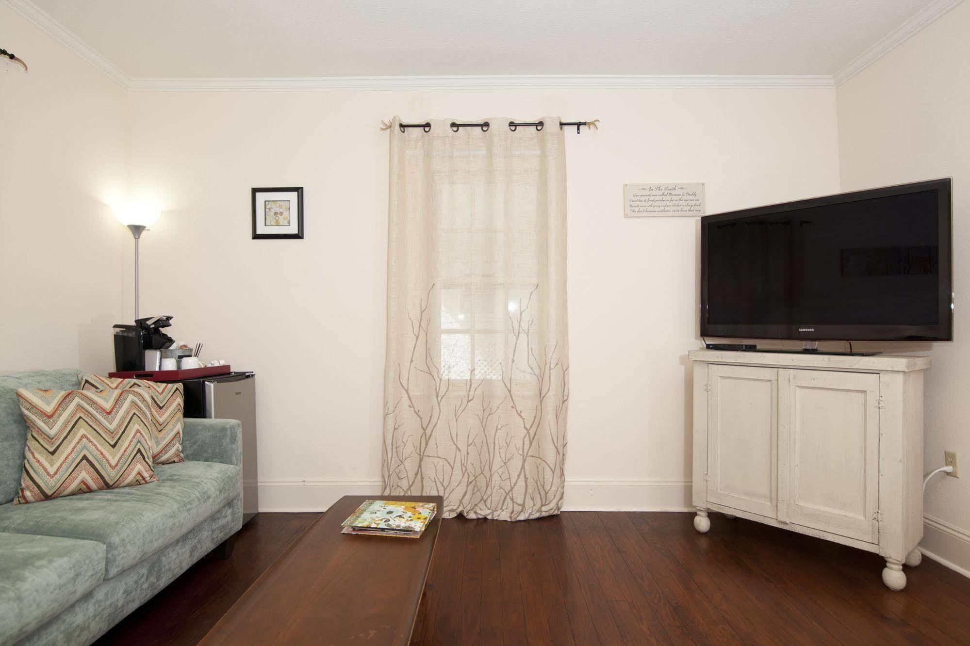 The Natchez Pearl - Main House Villa Luaran gambar