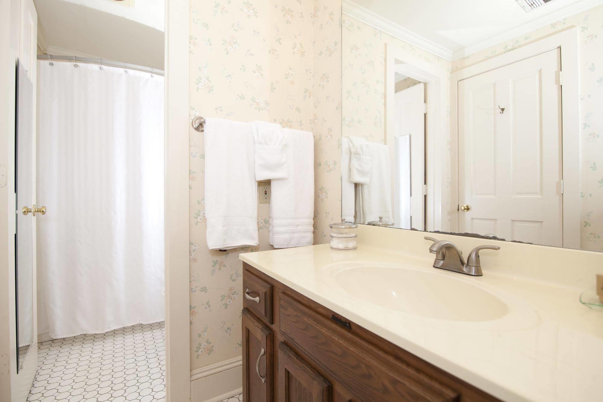 The Natchez Pearl - Main House Villa Luaran gambar